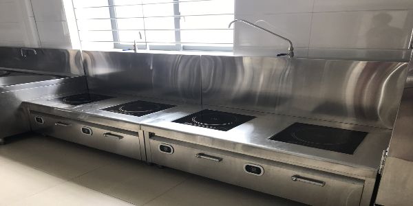 Lắp đặt bếp ăn công nghiệp cho trường TH & THCS FPT