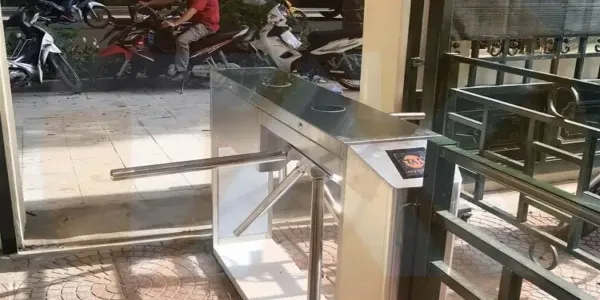 Hệ thống kiểm soát ra vào tại Cục Lãnh Sự Bộ Ngoại Giao Việt Nam