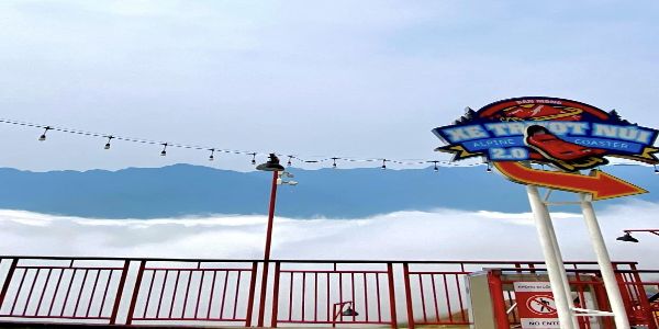 Cung cấp lắp đặt hệ thống cửa phân làn kiểm soát vé tại Bản Mòng Resort